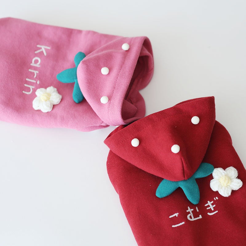 予約限定ウェア]お名前刺繍・いちごパーカー | 犬服通販ドッグピース
